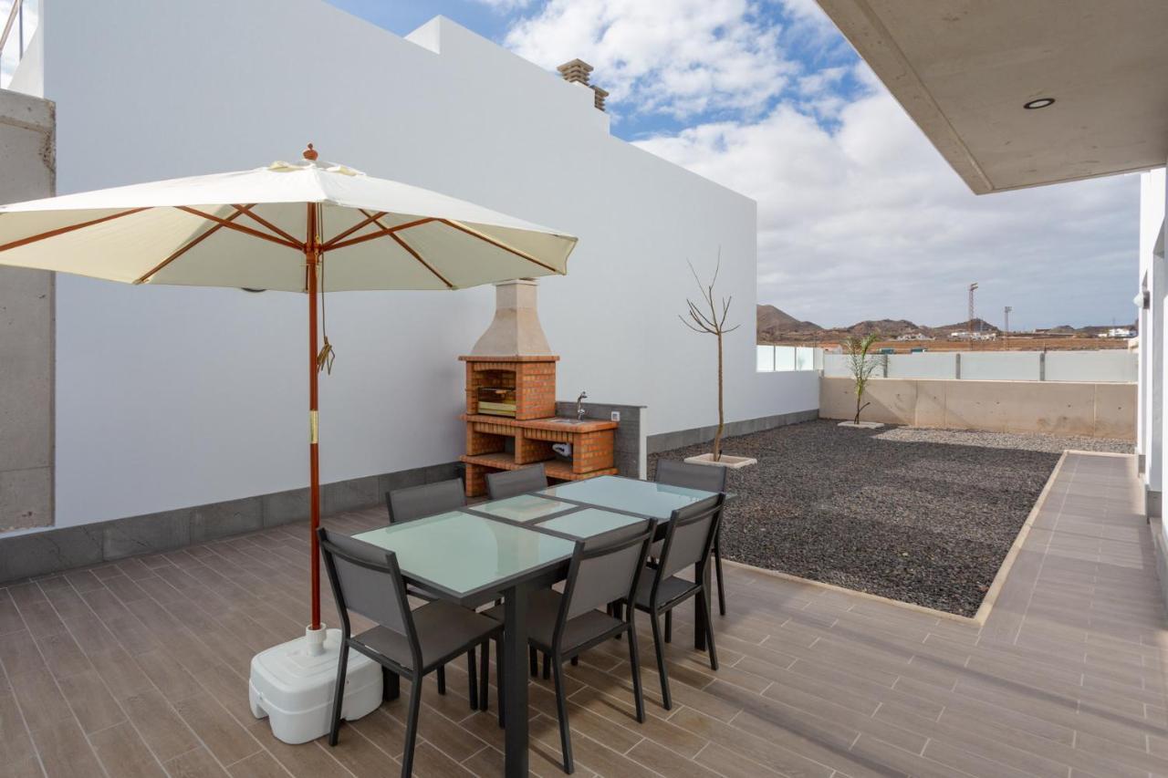 Villas Mariposas Dreams Corralejo Exterior photo